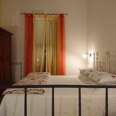 Affittacamere Alba Fiorita Castiglione dʼOrcia Buitenkant foto